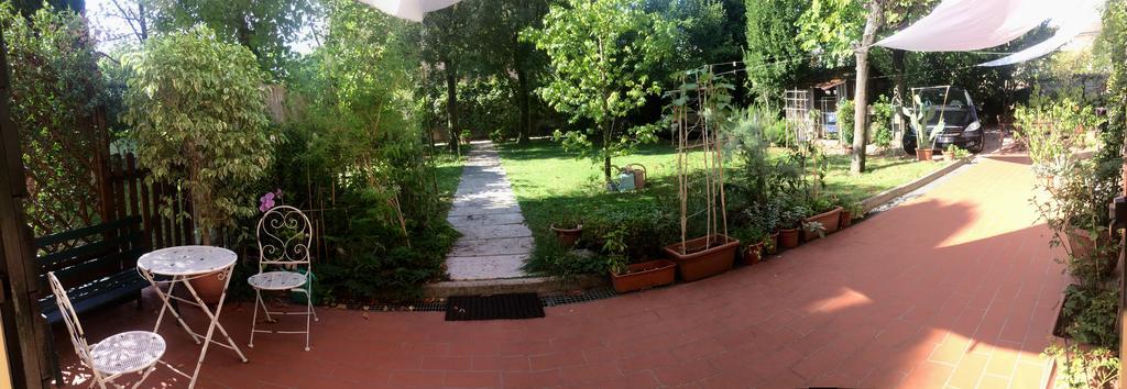 Bed And Breakfast Villa Franca Villafranca di Verona Exteriör bild